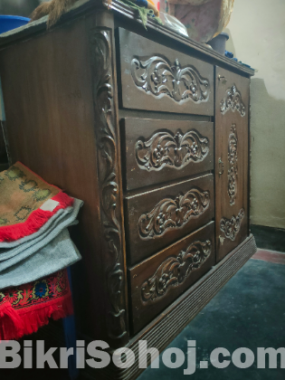 ওয়ারড্রব